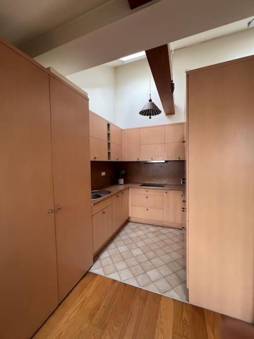 Old Town Apartment With Free Parking Vilnius Exterior foto