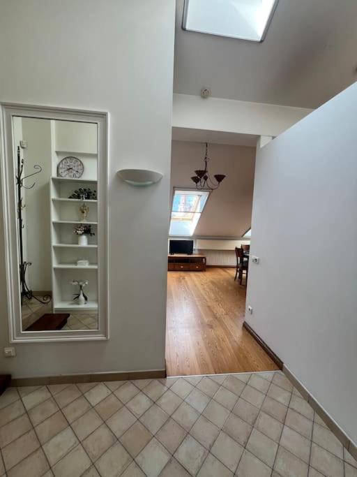 Old Town Apartment With Free Parking Vilnius Exterior foto